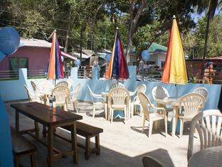 Coral Garden Beach Resort Puerto Galera Extérieur photo